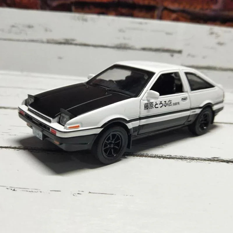 1:28 Toyota AE86 diecast pull back car with working lights!