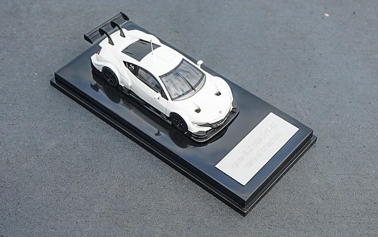 1:64 Honda NSX Super GT GT500 model car