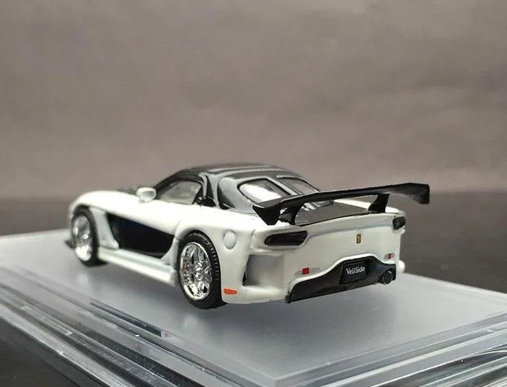 1:64 Mazda RX-7 Veilside Fortune model car