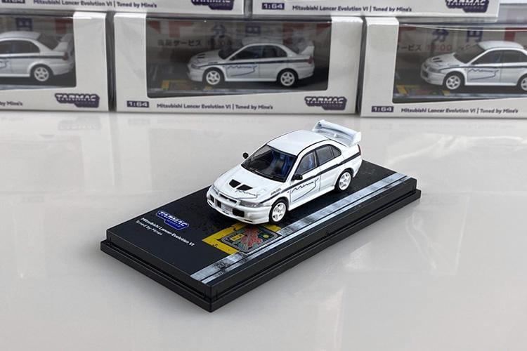 1:64 Mine's Mitsubishi Lancer EVO VI White Diecast Model Car