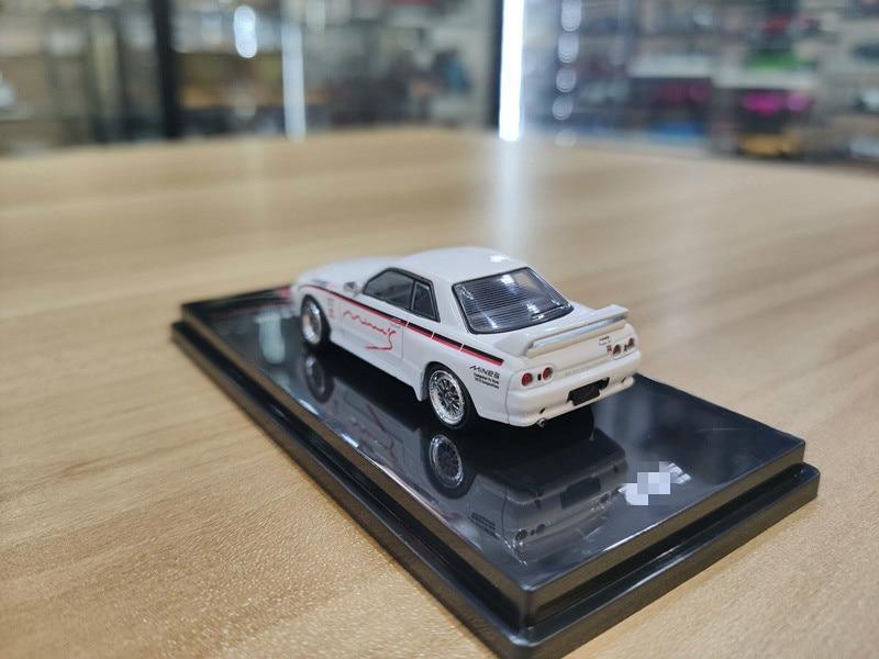 1:64 Mine's Nissan Skyline R32 GT-R