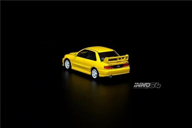 1:64 Mitsubishi Lancer Evolution III die-cast model car