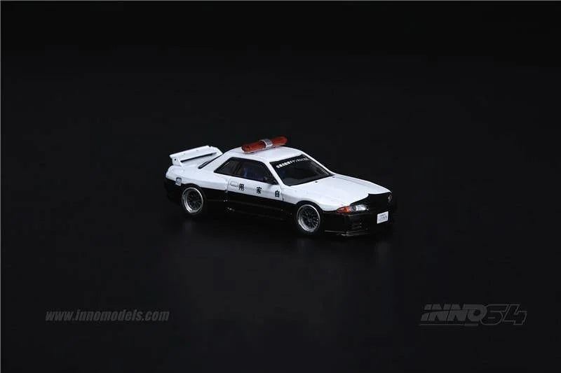 1:64 Nissan Skyline GT-R (R32) Pandem Police