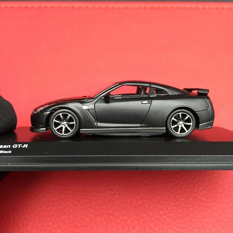 1:64 Nissan Skyline GTR 50th Anniversary model collectors set - R32, R33, R34 & R35
