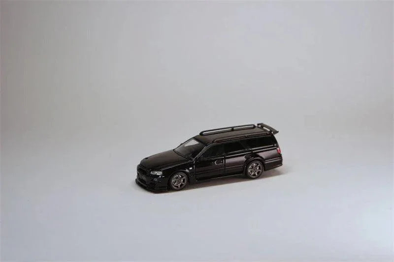1:64 Nissan Stagea R34 facelift scale model