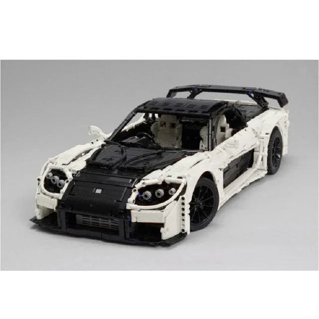 1:8 Veilside Fortune RX7 - Building Blocks